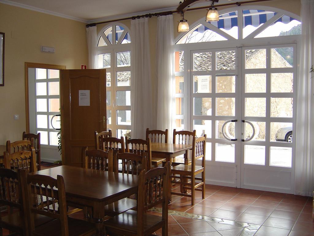 Hostal D'Ernes Alcala del Jucar Exteriér fotografie